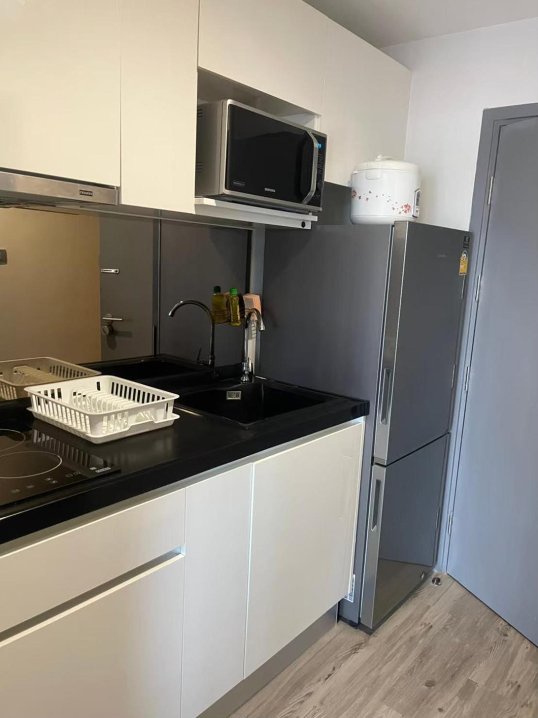 D2 Residences Huahin 华欣市中心近海滩近商场酒店式公寓可加床有连通房型 Zimmer foto